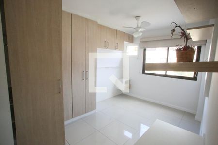 Quarto Suíte 1 de apartamento para alugar com 3 quartos, 90m² em Taquara, Rio de Janeiro