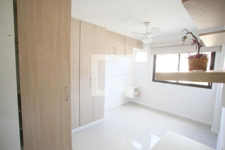 Quarto Suíte 1 de apartamento para alugar com 3 quartos, 90m² em Taquara, Rio de Janeiro