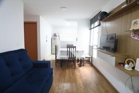 Sala de apartamento à venda com 2 quartos, 47m² em São José, Canoas