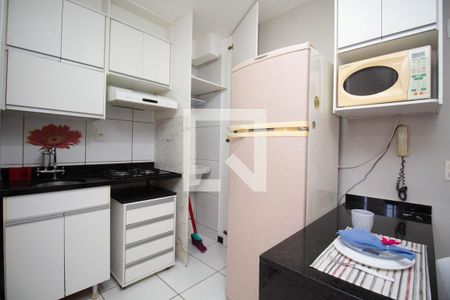 Cozinha e Área de Serviço de apartamento para alugar com 1 quarto, 28m² em Guará, Brasília