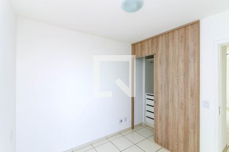 Suíte  de apartamento à venda com 2 quartos, 55m² em Jardim Guanabara, Belo Horizonte