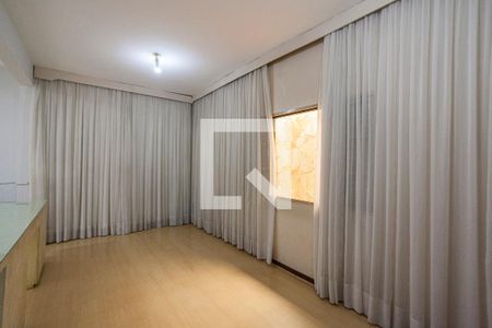 Sala de casa para alugar com 3 quartos, 330m² em Lídice, Uberlândia