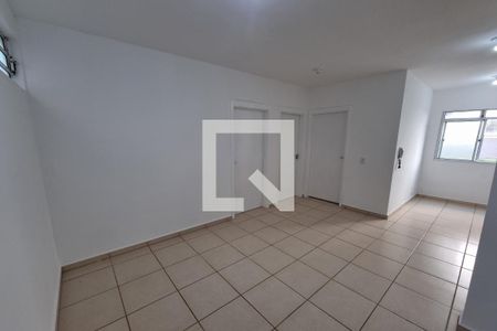 Sala de apartamento para alugar com 2 quartos, 45m² em Jardim Heitor Rigon, Ribeirão Preto