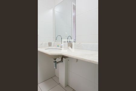 Apartamento à venda com 90m², 3 quartos e 2 vagas Apartamento à venda com 90m², 3 quartos e 2 vagasSuíte