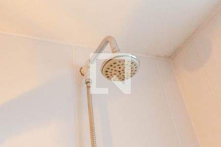 Banheiro de apartamento à venda com 2 quartos, 44m² em Jardim Gracinda, Guarulhos