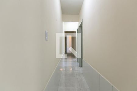 Corredor  de casa para alugar com 3 quartos, 77m² em Vila Jacuí, São Paulo