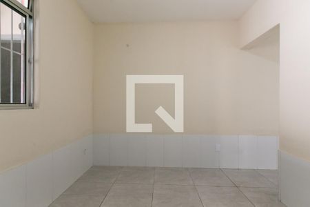 Sala de casa para alugar com 3 quartos, 77m² em Vila Jacuí, São Paulo