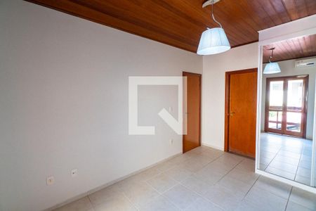 Suite de casa à venda com 2 quartos, 250m² em Jardim Prudência, São Paulo