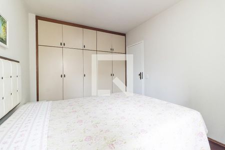 Quarto 1 de apartamento para alugar com 2 quartos, 70m² em Aclimação, São Paulo