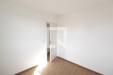 Quarto 1 de apartamento para alugar com 2 quartos, 52m² em Vila Maria, Uberlândia