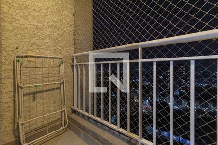 Sacada de apartamento à venda com 2 quartos, 48m² em Padroeira, Osasco