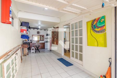 Casa de condomínio à venda com 150m², 3 quartos e 2 vagas Casa de condomínio à venda com 150m², 3 quartos e 2 vagasGaragem com Churrasqueira