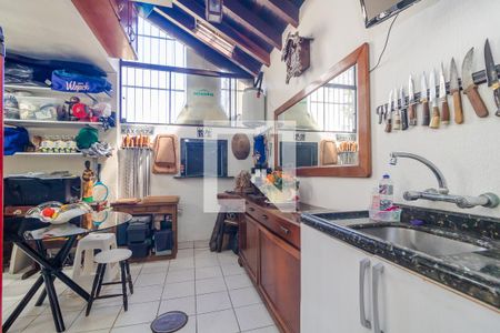 Casa de condomínio à venda com 150m², 3 quartos e 2 vagas Casa de condomínio à venda com 150m², 3 quartos e 2 vagasGaragem com Churrasqueira