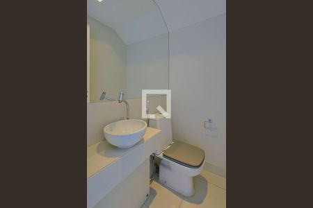 Lavabo de apartamento para alugar com 2 quartos, 96m² em Vila da Serra, Belo Horizonte