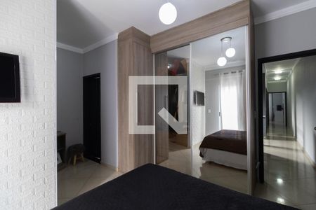 Suíte de casa à venda com 3 quartos, 150m² em Vila Constança, São Paulo