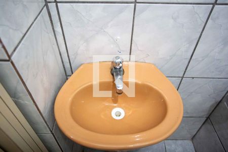 Banheiro de casa para alugar com 1 quarto, 40m² em Casa Grande, Diadema