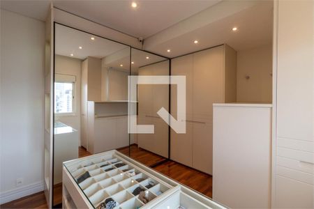 Apartamento à venda com 3 quartos, 367m² em Vila Mariana, São Paulo