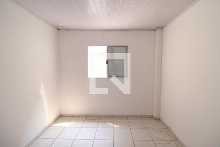 Quarto 1 de casa para alugar com 1 quarto, 30m² em Vila Palmeiras, São Paulo