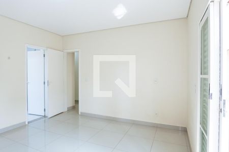 Casa à venda com 218m², 3 quartos e 4 vagas Casa à venda com 218m², 3 quartos e 4 vagassuíte 2