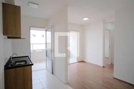 Sala de apartamento para alugar com 2 quartos, 47m² em Vila Esperança, São Paulo