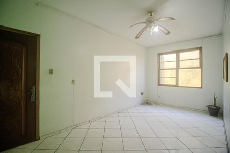 Sala de apartamento à venda com 3 quartos, 57m² em São Geraldo, Porto Alegre