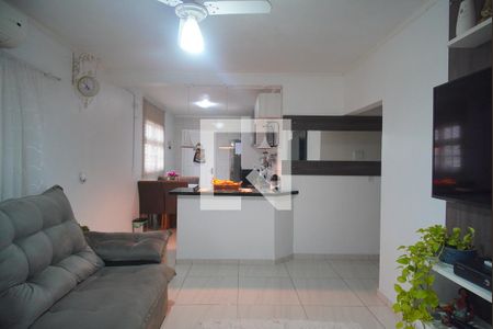 Casa à venda com 70m², 3 quartos e 1 vagaSala