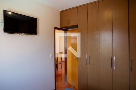 Quarto de apartamento à venda com 2 quartos, 51m² em Ana Lúcia, Belo Horizonte