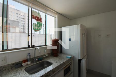 Apartamento à venda com 200m², 3 quartos e 1 vaga Apartamento à venda com 200m², 3 quartos e 1 vagaCozinha