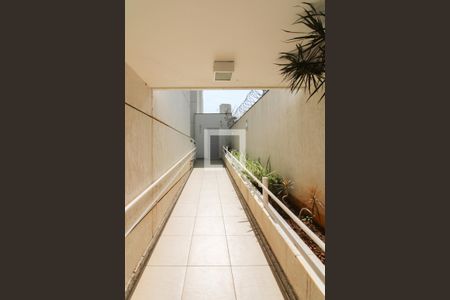 Apartamento à venda com 200m², 3 quartos e 1 vaga Apartamento à venda com 200m², 3 quartos e 1 vagaEntrada