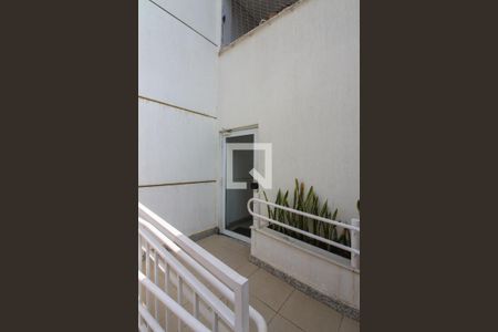 Apartamento à venda com 200m², 3 quartos e 1 vaga Apartamento à venda com 200m², 3 quartos e 1 vagaEntrada