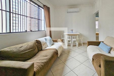 Sala de apartamento para alugar com 2 quartos, 64m² em Vila Alzira, Guarujá