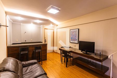 Sala de apartamento para alugar com 1 quarto, 42m² em Funcionários, Belo Horizonte