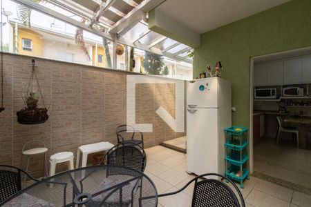 Casa de condomínio à venda com 160m², 3 quartos e 2 vagas Casa de condomínio à venda com 160m², 3 quartos e 2 vagasArea Externa