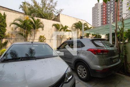 Casa de condomínio à venda com 160m², 3 quartos e 2 vagas Casa de condomínio à venda com 160m², 3 quartos e 2 vagasGaragem