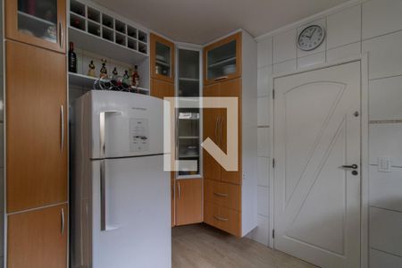 Casa de condomínio à venda com 160m², 3 quartos e 2 vagas Casa de condomínio à venda com 160m², 3 quartos e 2 vagasCozinha