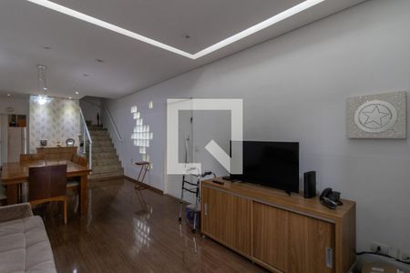 Sala de casa de condomínio à venda com 3 quartos, 160m² em Jardim Gopouva, Guarulhos