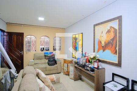 Sala de casa à venda com 4 quartos, 282m² em Vila Carrão, São Paulo