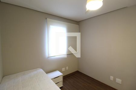 Quarto 1 de apartamento para alugar com 2 quartos, 64m² em Vila Uberabinha, São Paulo