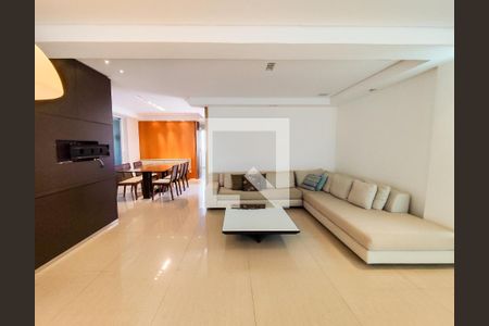 Sala de apartamento à venda com 4 quartos, 148m² em Cidade Nova, Belo Horizonte