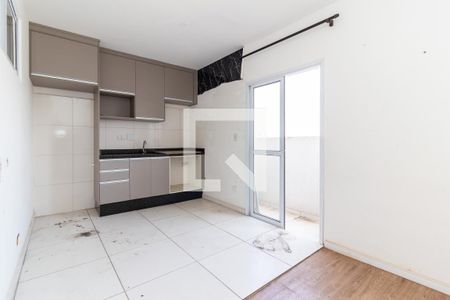 Sala/Cozinha de apartamento para alugar com 2 quartos, 50m² em Itaquera, São Paulo