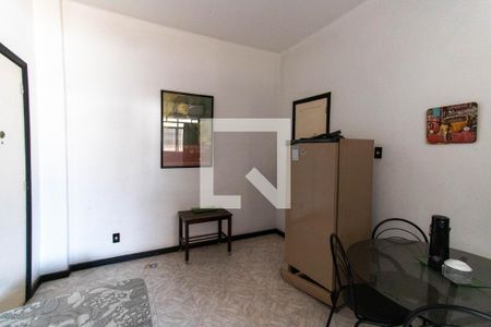 Sala de apartamento à venda com 1 quarto, 50m² em Centro, Niterói