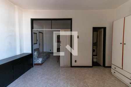 Quarto  de apartamento à venda com 1 quarto, 50m² em Centro, Niterói