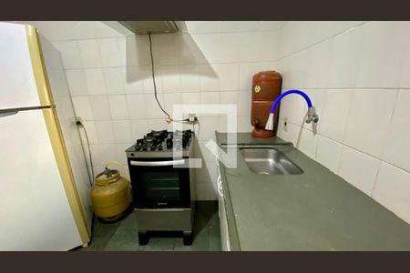 Cozinha de apartamento à venda com 2 quartos, 60m² em Nova Gameleira, Belo Horizonte