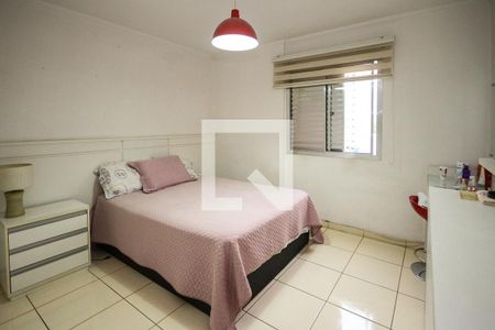 Quarto de apartamento à venda com 2 quartos, 72m² em Vila Antonieta, São Paulo