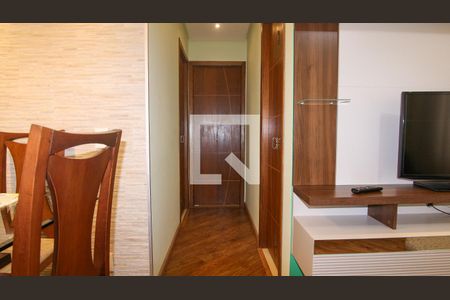 Corredor de apartamento à venda com 2 quartos, 45m² em Vila Independencia, São Paulo