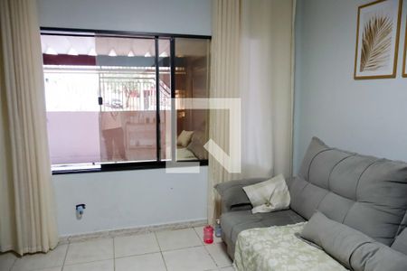 sala de casa à venda com 2 quartos, 125m² em Cipava, Osasco