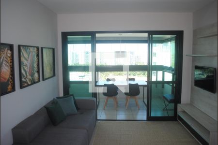 Sala de apartamento para alugar com 1 quarto, 54m² em Paralela, Salvador