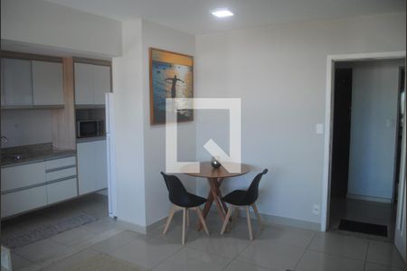 Sala de apartamento para alugar com 1 quarto, 54m² em Paralela, Salvador