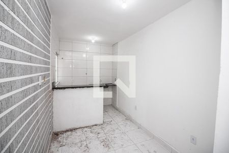 Sala/Cozinha de apartamento para alugar com 1 quarto, 45m² em Qr 112, Brasília