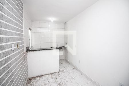 Sala/Cozinha de apartamento para alugar com 1 quarto, 45m² em Qr 112, Brasília